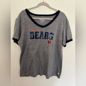 Chicago Bears Gray Sequin T-Shirt